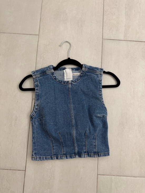 Abercrombie Jackets & Blazers - Abercrombie Denim Shell Top in Blue